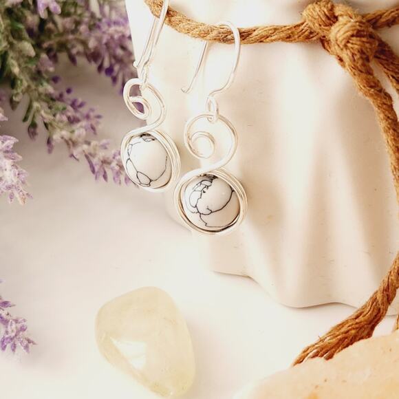 White Howlite Stone Bead Earrings / Silver-plated Wire Wrapped Earrings - Picture 6 of 7